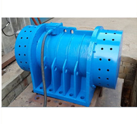 XUM特大功率振動電機(jī)